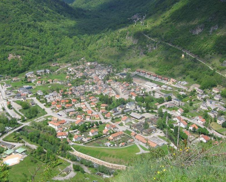 La Maison Des Vacances Auzat Екстер'єр фото
